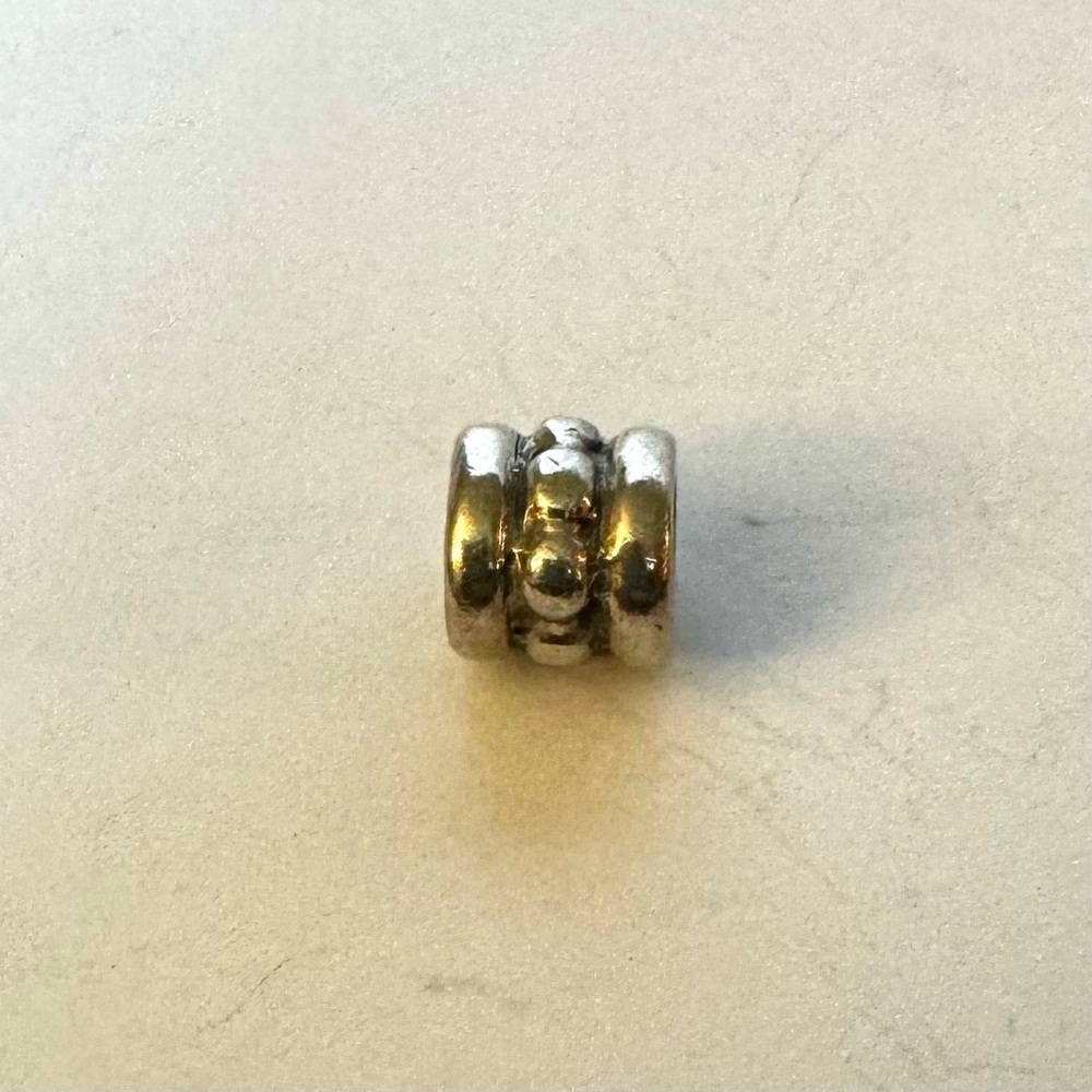 Pandora Dash and Dots Retired Sterling Silver Charm - Picture 4 of 6